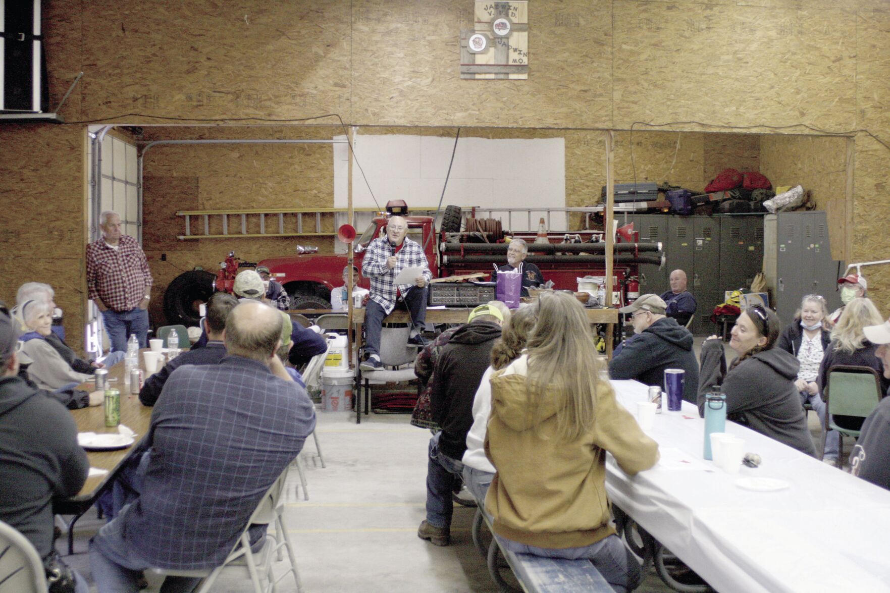 Jadwin Fire Department Board President Leroy Kunkel speaking at the annual meeting.
